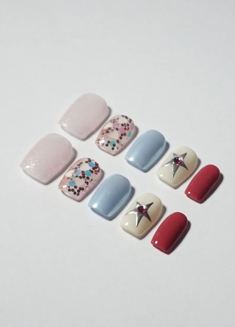 Le multi - press on nails disponibles chez Moon & Star